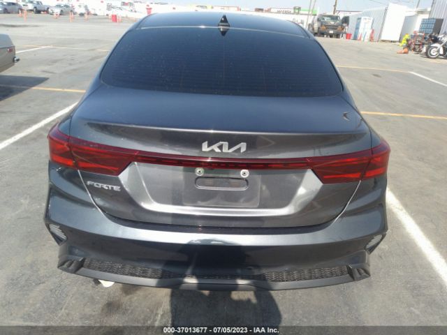 3KPF24AD0NE464126 KIA Forte Lxs