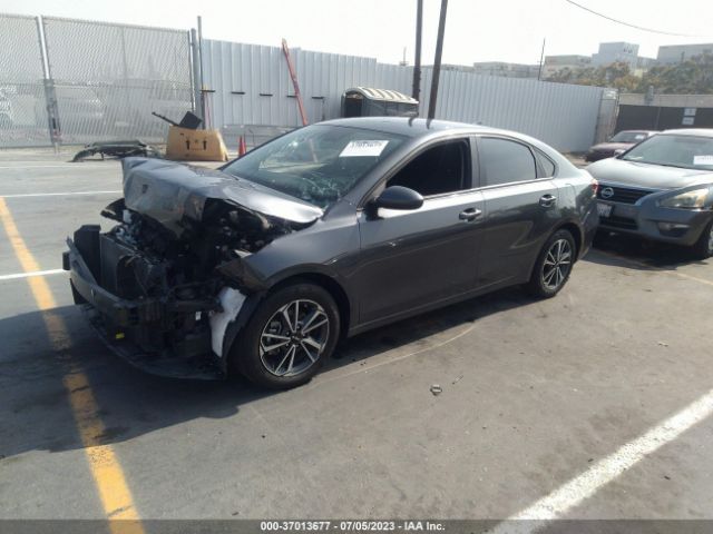 3KPF24AD0NE464126 KIA Forte Lxs