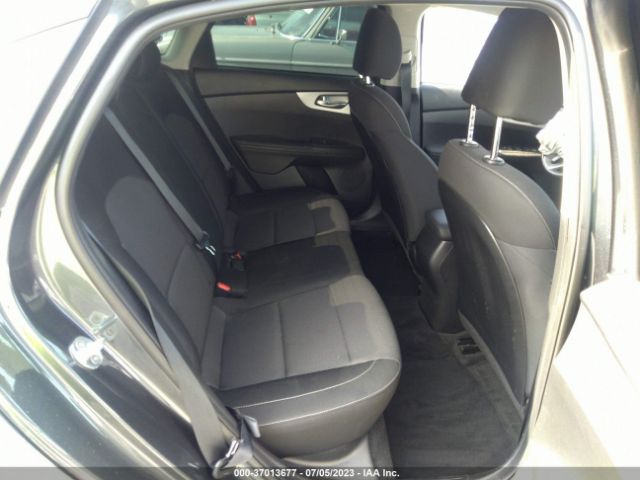 3KPF24AD0NE464126 KIA Forte Lxs