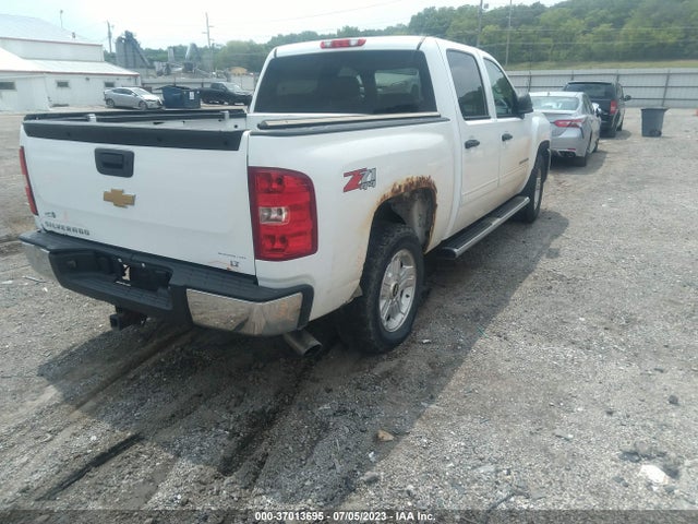 2013 CHEVROLET SILVERADO 1500 LT VIN: 3GCPKSE70DG265674