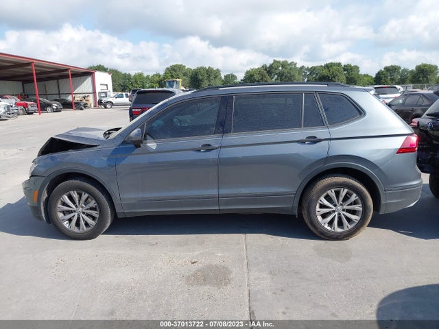 2018 VOLKSWAGEN TIGUAN 2.0T S VIN: 3VV0B7AX9JM088111