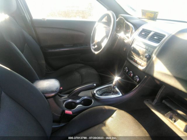 1C3CDZAB1EN201118 Dodge AVENGER SE