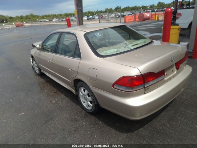 2002 HONDA ACCORD SDN 1HGCG56662A098306 Photo 2
