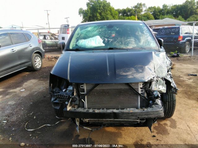 2C4RDGBG8KR521944 Dodge Grand Caravan Se