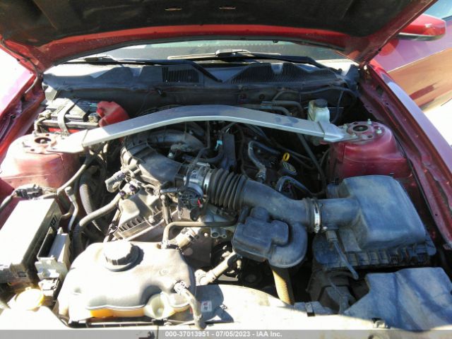 1ZVBP8EM6E5272512 Ford Mustang V6