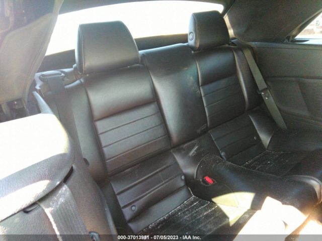 1ZVBP8EM6E5272512 Ford Mustang V6