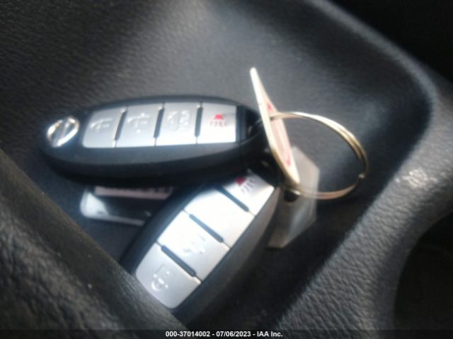 3N1CN8EVXML873459 Nissan VERSA SV