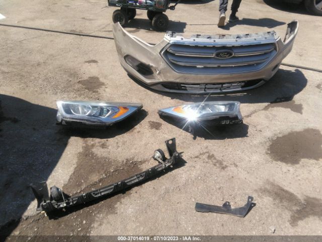 1FMCU0GD1HUD09616 Ford ESCAPE SE