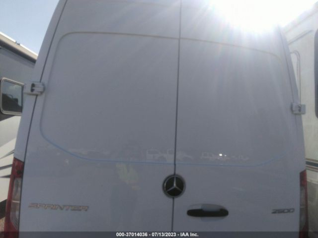 W1Y4ECHYXMT078039 Mercedes-Benz SPRINTER CARGO VAN