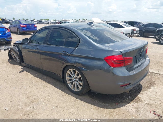 WBA8E5G55JNU47007 BMW 3 Series 320i Xdrive