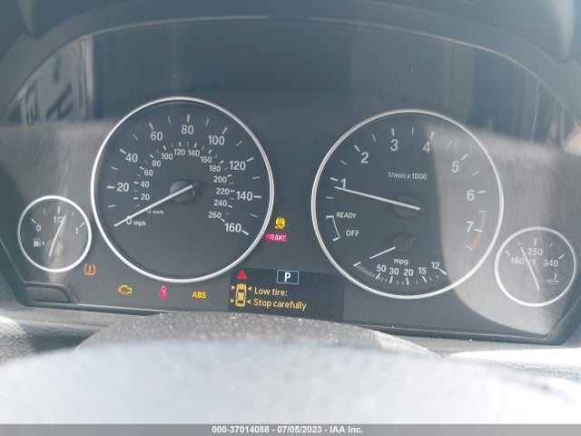 WBA8E5G55JNU47007 BMW 3 Series 320i Xdrive