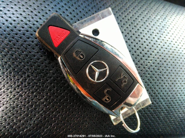 55SWF6EB7HU217045 Mercedes-Benz C-class Amg C 43