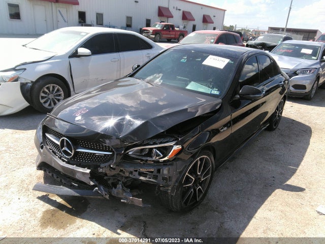55SWF6EB7HU217045 Mercedes-Benz C-class Amg C 43