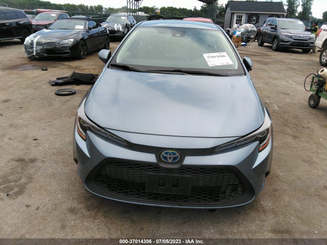 Toyota Corolla Hybrid Le 2021 JTDEAMDE0MJ009992 Image 12