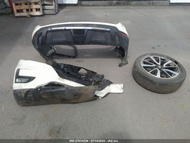 5N1AT2MT0LC735670 Nissan Rogue Sl