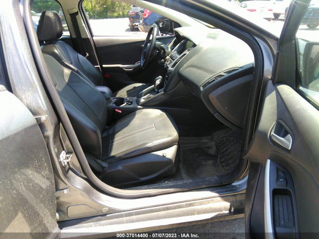 2013 FORD FOCUS SE VIN: 1FADP3K24DL240000