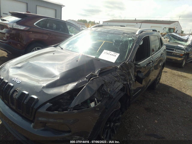 1C4PJMCS1FW503588 Jeep Cherokee Latitude