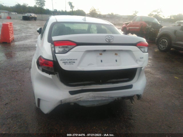 Toyota COROLLA LE 2021 5YFEPMAE3MP230825 Image 8