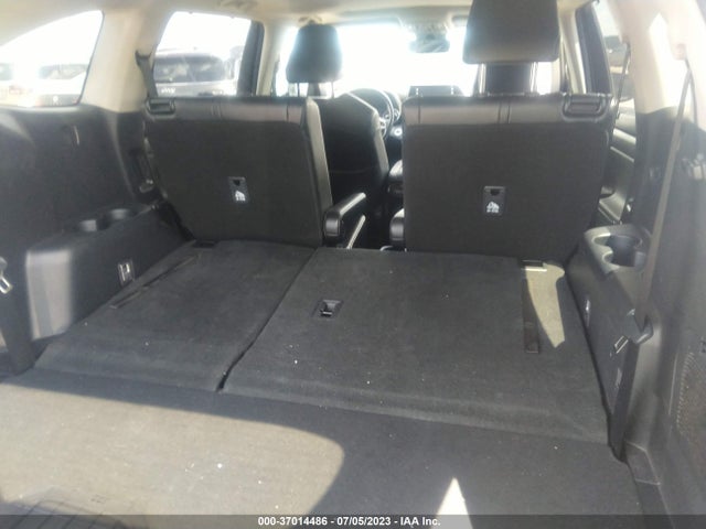 Toyota Highlander Xle 2022 5TDGZRBH9NS571941 Image 4