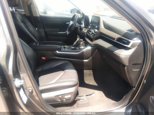 Toyota Highlander Xle 2022 5TDGZRBH9NS571941 Image 12