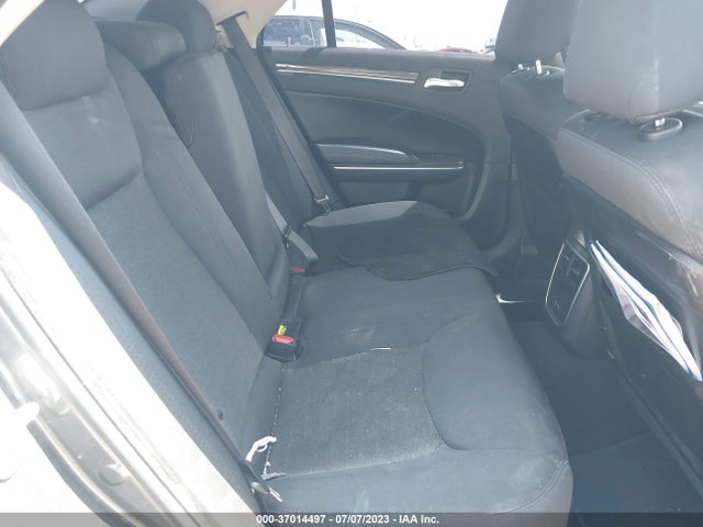 2C3CCAAG3KH667167 Chrysler 300 Touring