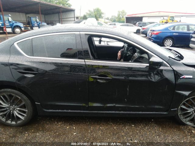 19UDE2F81LA011374 Acura Ilx Pkg