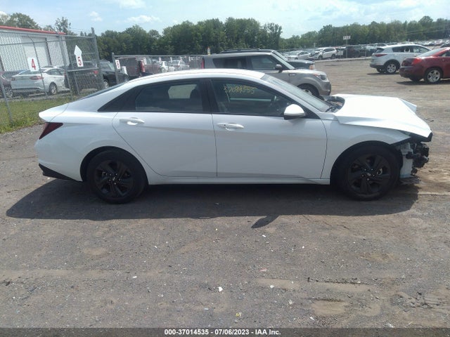 2022 HYUNDAI ELANTRA SEL VIN: 5NPLS4AG5NH083669