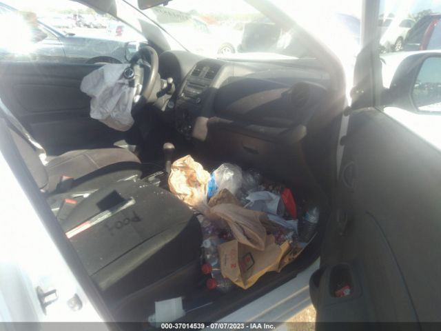 3N1CN7AP0FL822864 Nissan Versa S Plus
