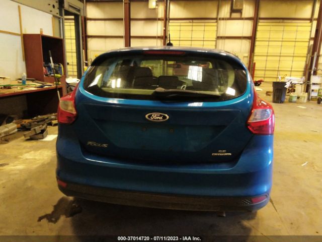 1FADP3K22EL161944 Ford FOCUS SE