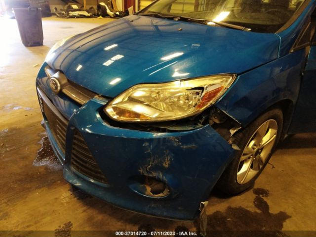 1FADP3K22EL161944 Ford FOCUS SE