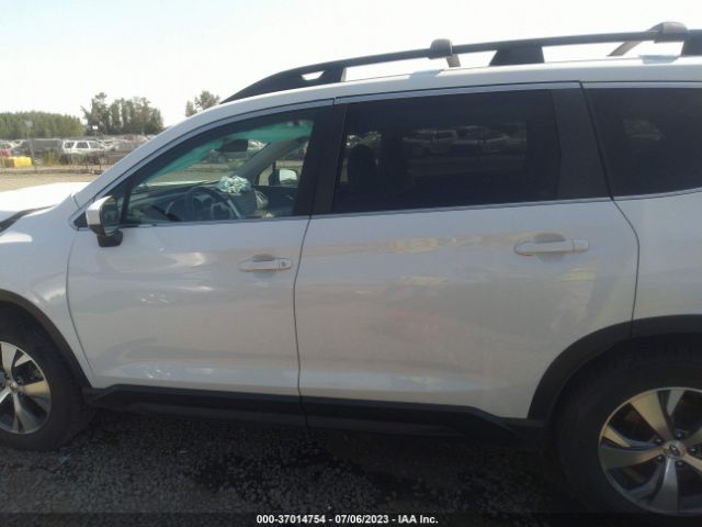 4S4WMAFD5L3429275 Subaru Ascent Premium