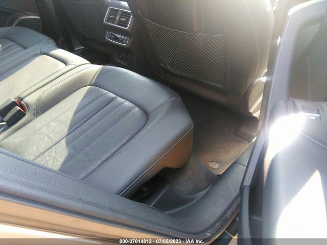 WA1BNAFY7J2215145 Audi Q5 Premium Plus