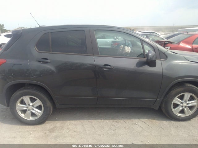 Chevrolet TRAX LS 2020 3GNCJKSB3LL217416 Image 13