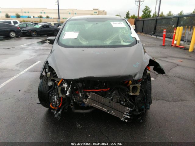 1FADP5EU3HL111017 Ford C-max Energi Se