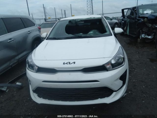 3KPA24AD8PE570675 KIA RIO LX