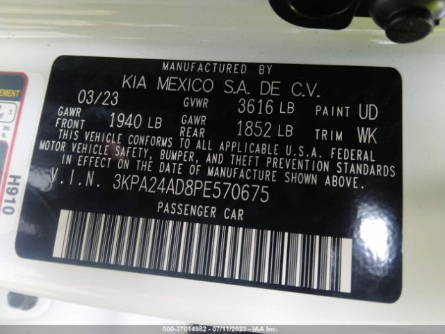 3KPA24AD8PE570675 KIA RIO LX