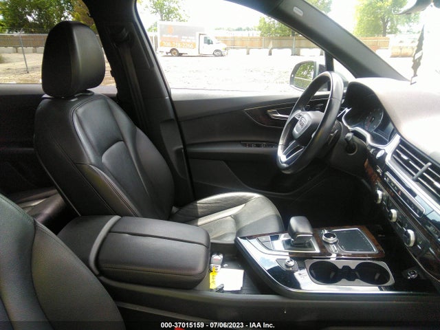 WA1LAAF77HD005490 Audi Q7 Premium Plus