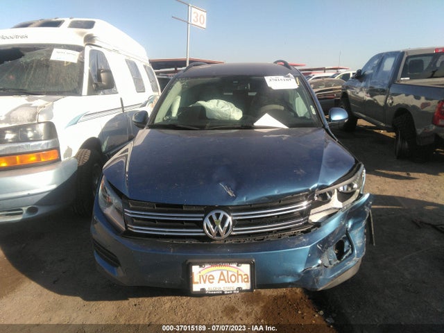 WVGAV7AX6HK031274 Volkswagen TIGUAN