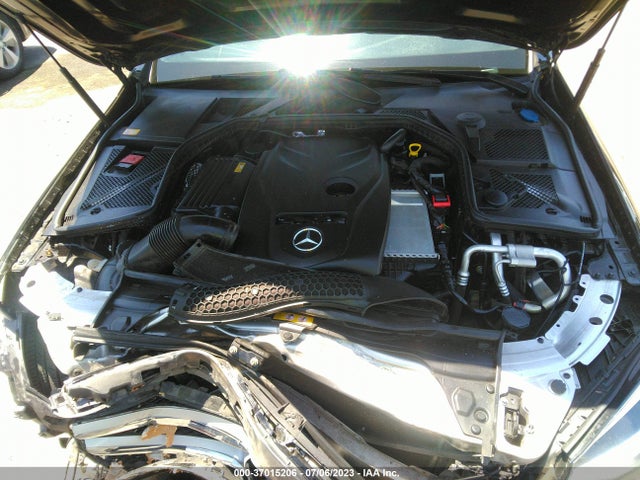 55SWF4JB4FU044141 Mercedes-Benz C-class C 300