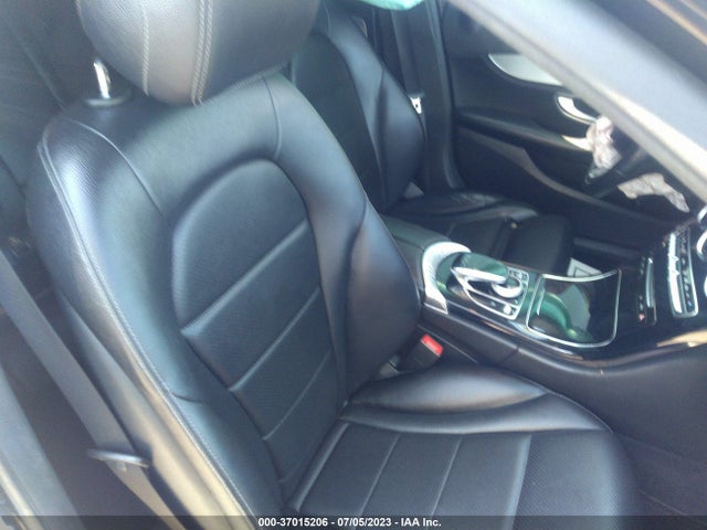 55SWF4JB4FU044141 Mercedes-Benz C-class C 300