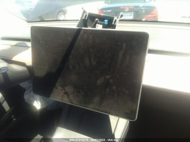 7SAYGDEF5NF573569 Tesla Model Y Performance