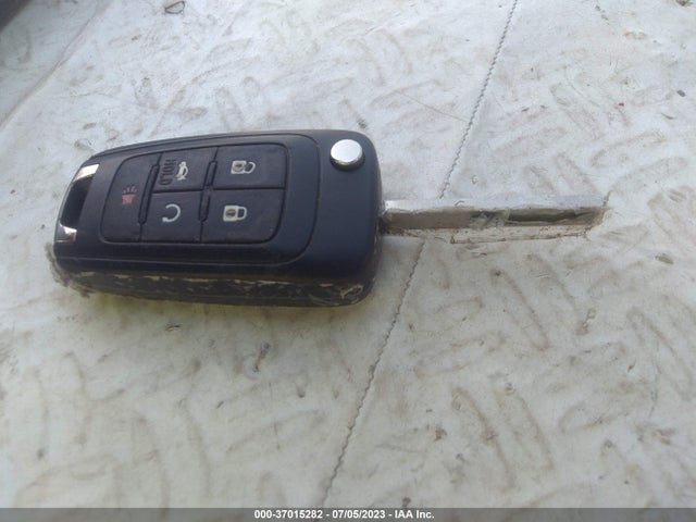 Chevrolet IMPALA LT 2016 2G1115S37G9175165 Image 3