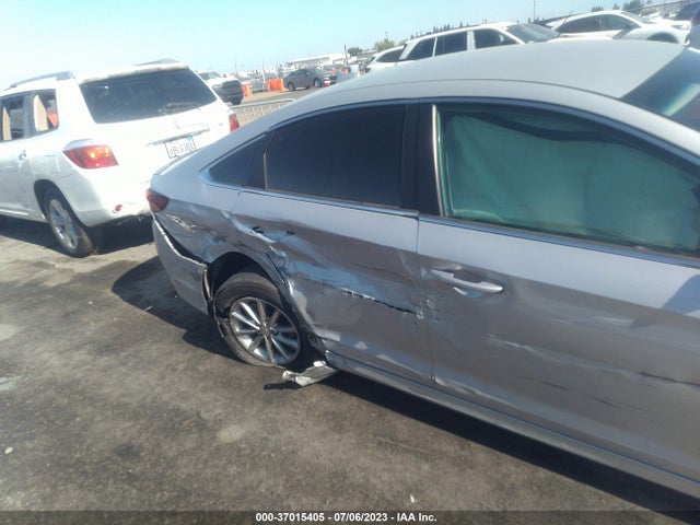Hyundai SONATA SE 2019 5NPE24AF9KH819153 Image 12