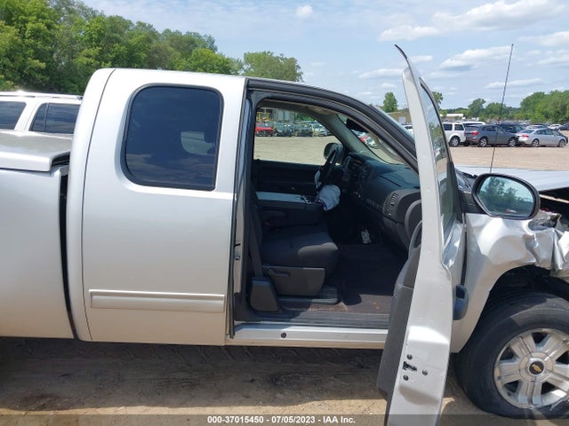 2010 CHEVROLET SILVERADO 1500 LT VIN: 1GCSKSE31AZ252323
