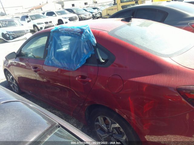 3KPF24AD7KE093719 KIA Forte Lxs