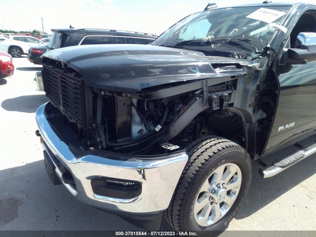 3C6UR5FJ1NG430649 RAM 2500 Laramie