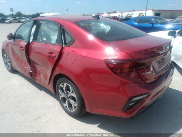 3KPF24AD5ME269721 KIA Forte Lxs