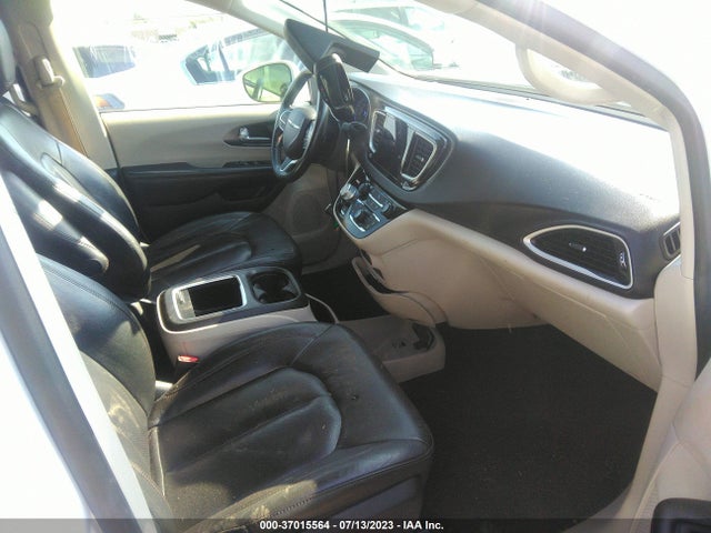 2C4RC1EG7LR173065 Chrysler Pacifica Touring L Plus