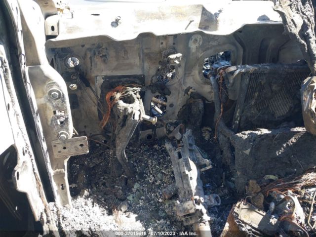 1C4RJJDG3M8204039 Jeep Grand Cherokee L Overland