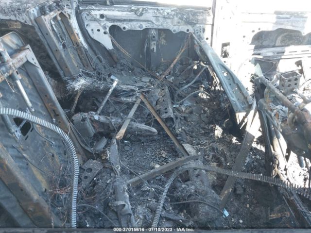1C4RJJDG3M8204039 Jeep Grand Cherokee L Overland